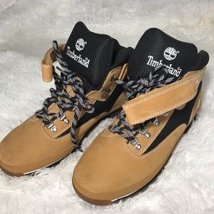 NWOT Timberland Boots